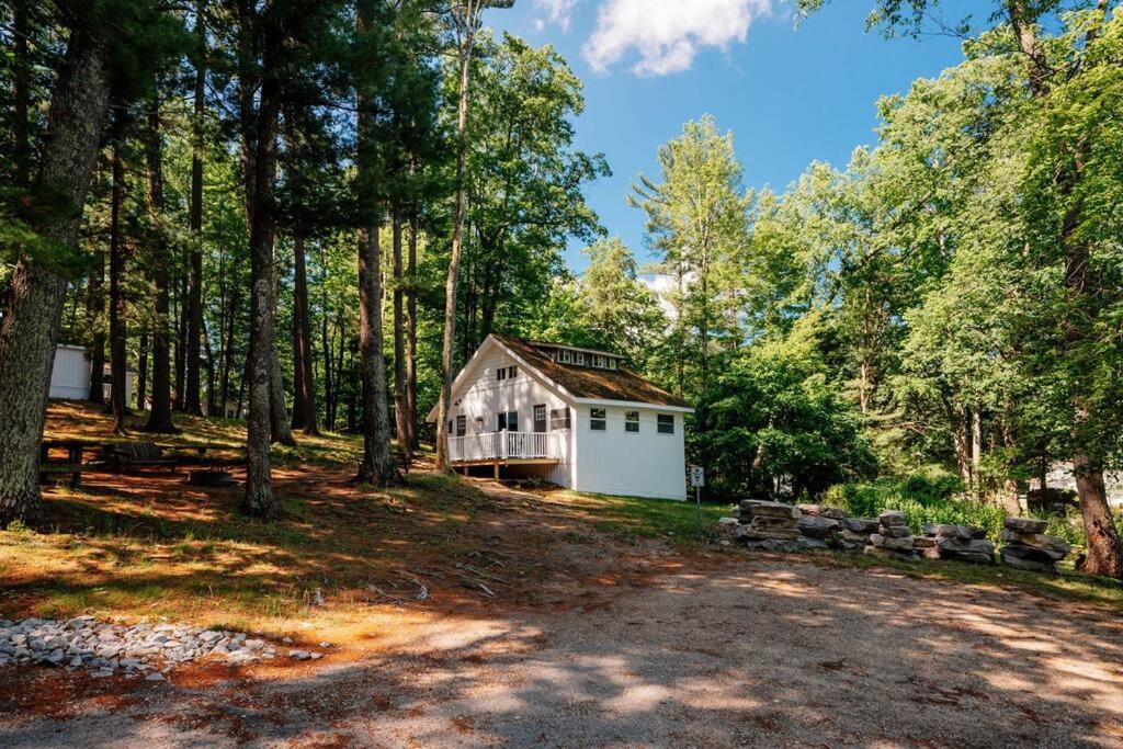 Holiday home On Beautiful Arbutus Near Traverse *